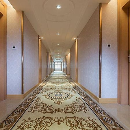 Vienna Hotel Shenzhen Unitown Kültér fotó